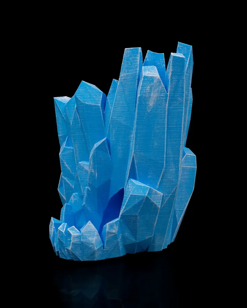 Frostbite_Shard_Can_Holder_and_Dice_Tower2_8ce2d849f7.webp