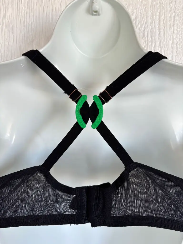 bra clip 1.webp