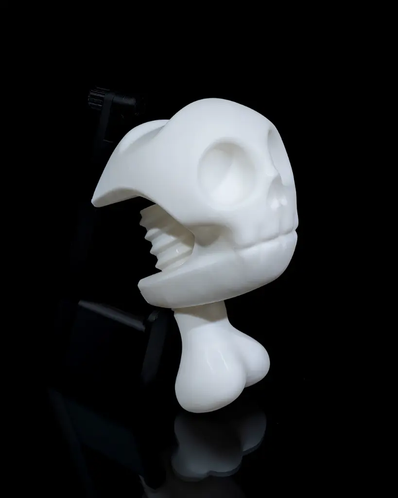 Skull_Vise_Headphone_Holder_4_1cad77b065.webp
