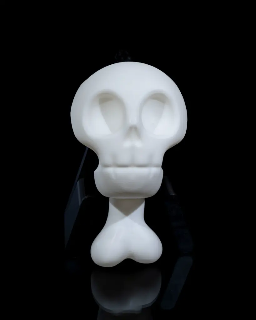 Skull_Vise_Headphone_Holder_3_aa0574fe61.webp