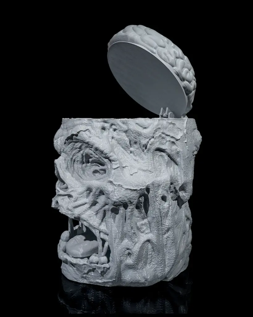 Zombie_Cookie_Jar_7_69d5b0657b.webp