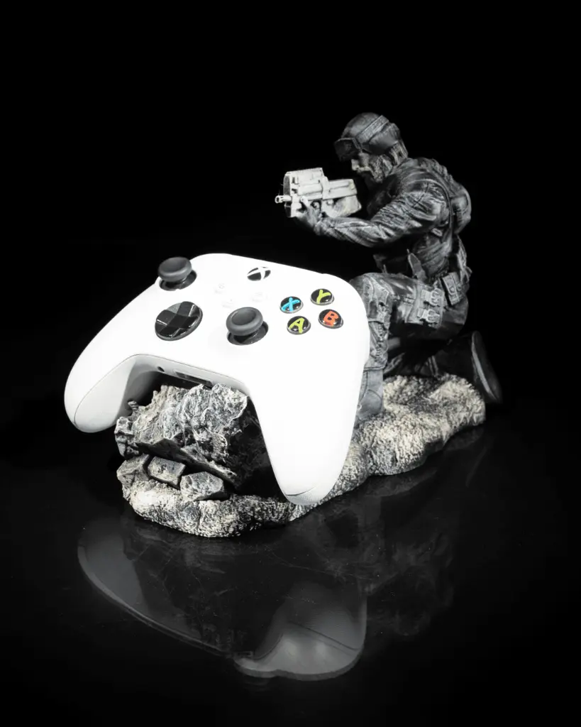 Barricade_Controller_Holder_6_25b8b301a2.webp