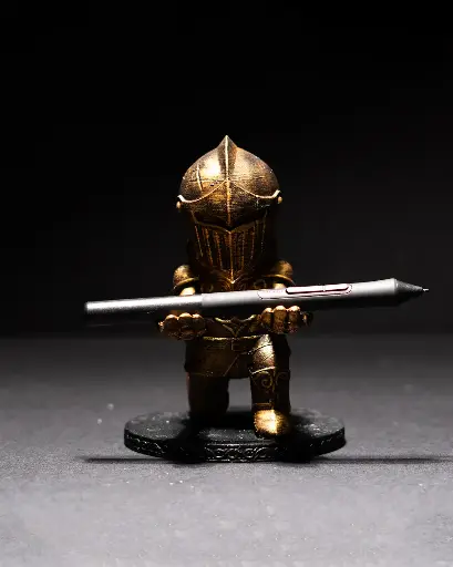Knight Penholder